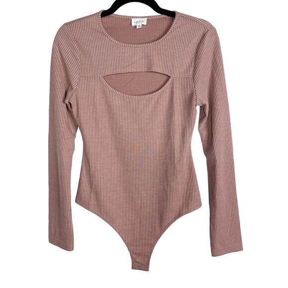 New Le Lis Collection Large Mauve Pink Ribbed Cut Out Long Sleeve Bodysuit Thong - Picture 1 of 10
